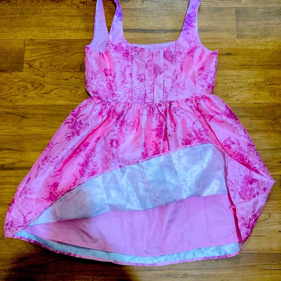 🔐Forever 21 pink party dress🔐 - Picture 2 of 3